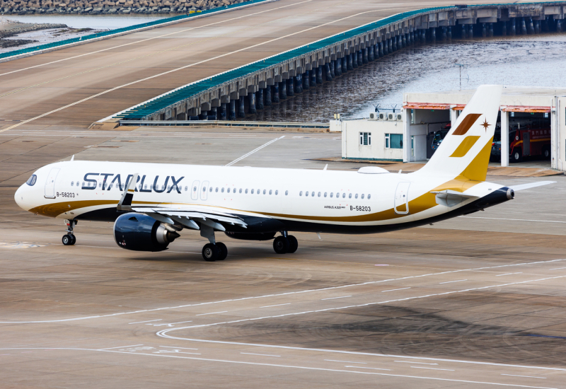 Photo of B-58203 - Starlux Airlines Airbus A321NEO at MFM on AeroXplorer Aviation Database