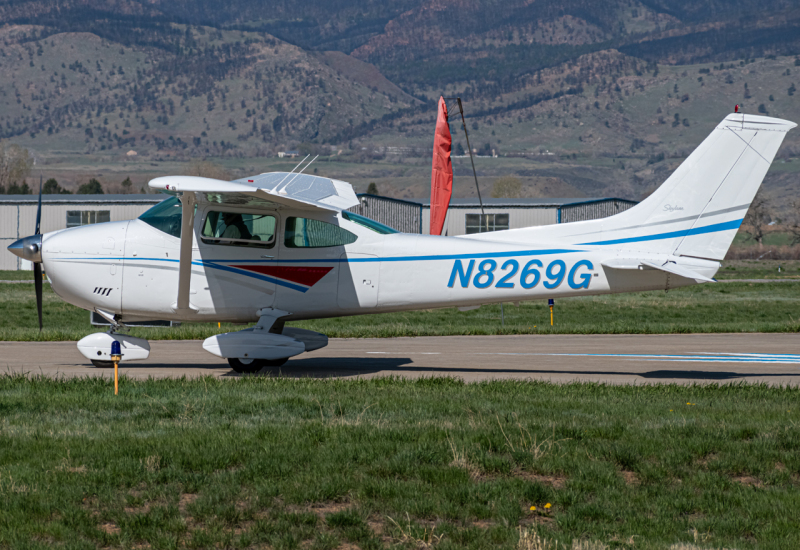 Photo of N8269G - PRIVATE Cessna 182 Skylane at LMO on AeroXplorer Aviation Database