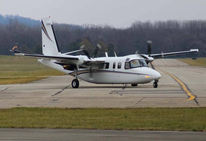 Photo of N75U - PRIVATE  Rockwell 690A Turbo Commander  at LUK on AeroXplorer Aviation Database