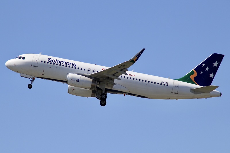 Photo of H4-SAL - Solomon Airlines Airbus A320 at AKL on AeroXplorer Aviation Database