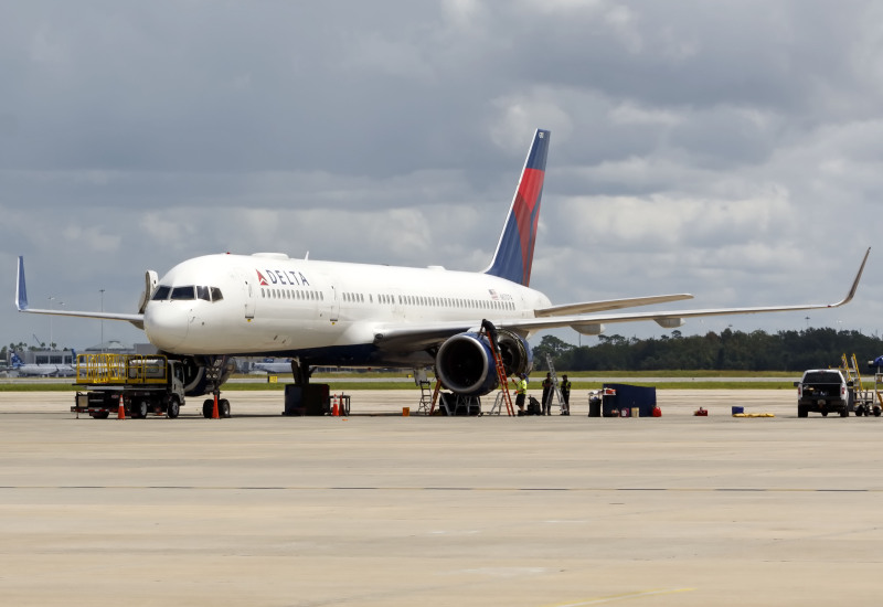 Photo of N6707A - Delta Airlines Boeing 757-200 at MCO on AeroXplorer Aviation Database