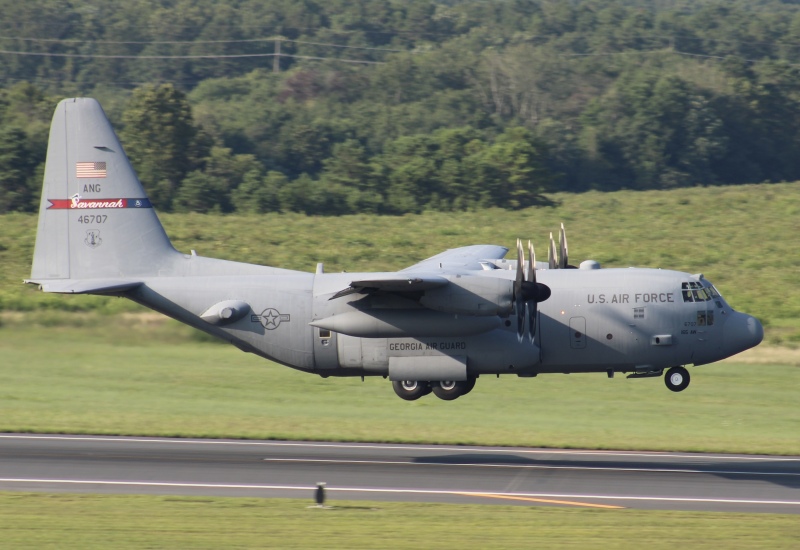 Photo of 94-6707 - Air National Guard Lockheed C-130H Hercules at ACY on AeroXplorer Aviation Database
