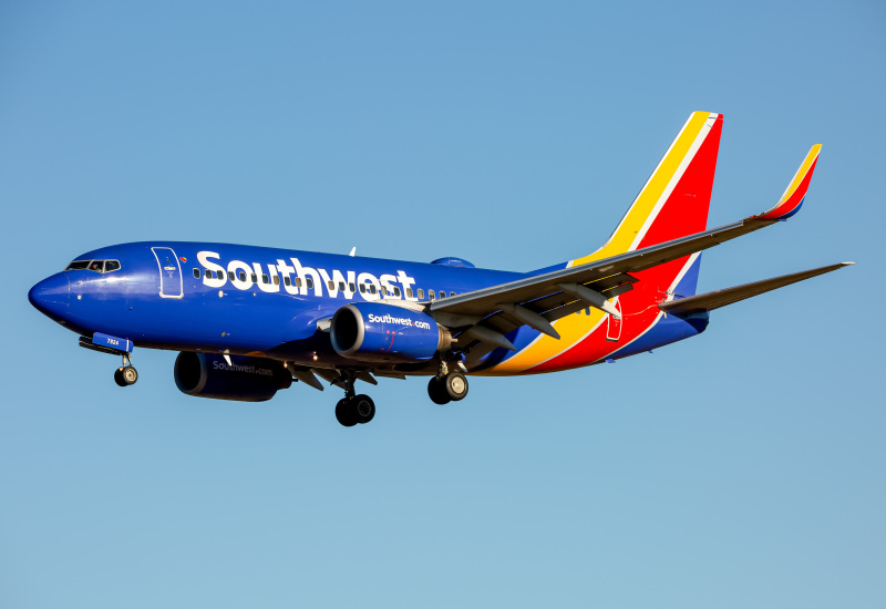 Photo of N7824A - Southwest Airlines Boeing 737-700 at BWI on AeroXplorer Aviation Database