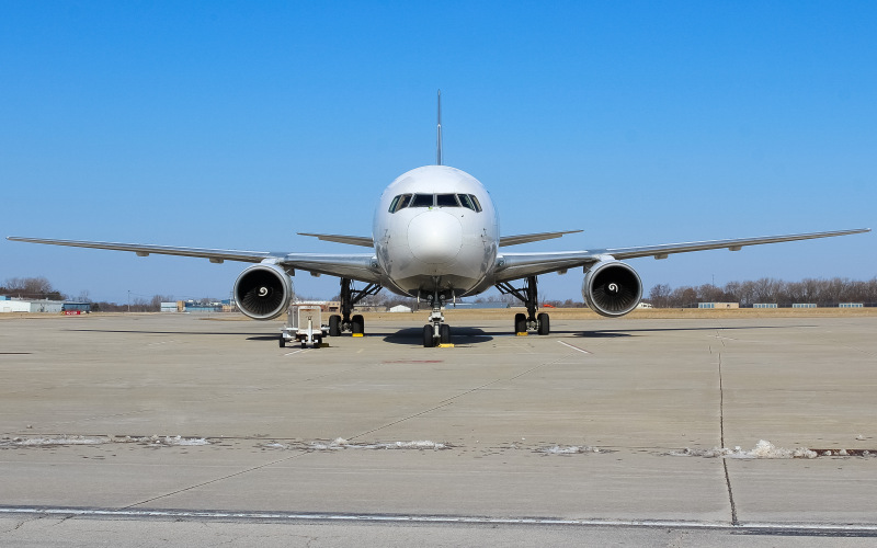Photo of N762CX - ATI International  Boeing 767-200F at ILN on AeroXplorer Aviation Database