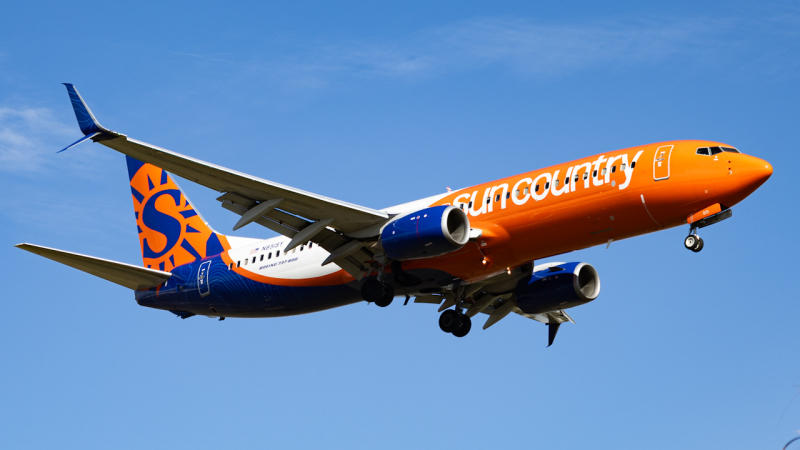 Photo of N851SY - Sun Country Airlines Boeing 737-800 at TPA on AeroXplorer Aviation Database