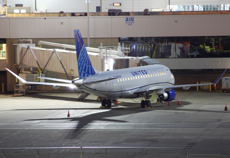 Photo of N607UX - United Express Embraer E175 at CVG on AeroXplorer Aviation Database
