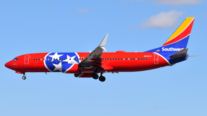 Photo of N8620H - Southwest Airlines Boeing 737-800 at LAS on AeroXplorer Aviation Database