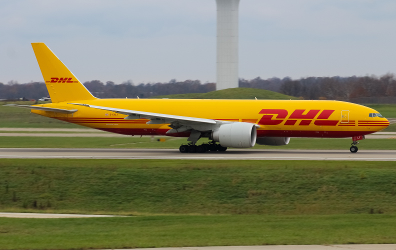 Photo of G-DHLY - DHL Boeing 777-F at CVG on AeroXplorer Aviation Database