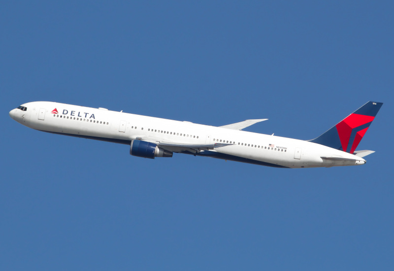 Photo of N840MH - Delta Airlines Boeing 767-400ER at JFK on AeroXplorer Aviation Database