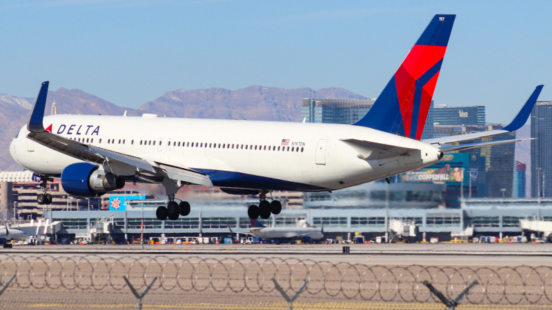 Photo of N197DN - Delta Airlines Boeing 767-300ER at LAS on AeroXplorer Aviation Database