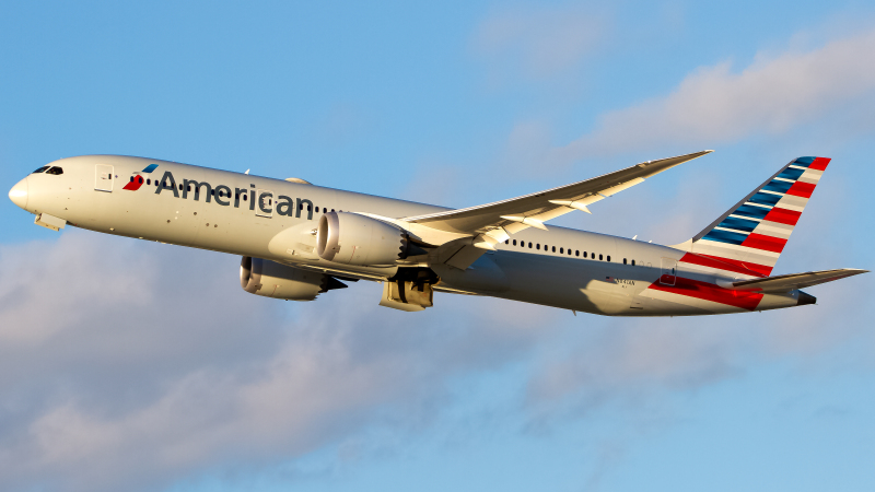 Photo of N841AN - American Airlines Boeing 787-9 at LAX on AeroXplorer Aviation Database