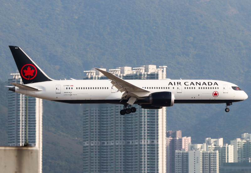 Photo of C-FNOG - Air Canada Boeing 787-9 at HKG on AeroXplorer Aviation Database