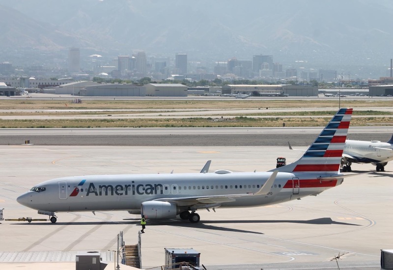 Photo of N314PD - American Airlines Boeing 737-800 at SLC on AeroXplorer Aviation Database