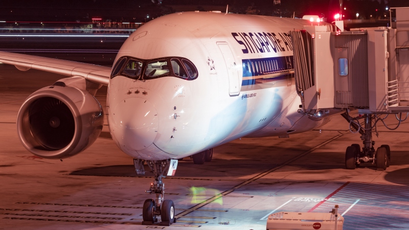 Photo of 9V-SMC - Singapore Airlines Airbus A350-900 at SIN on AeroXplorer Aviation Database