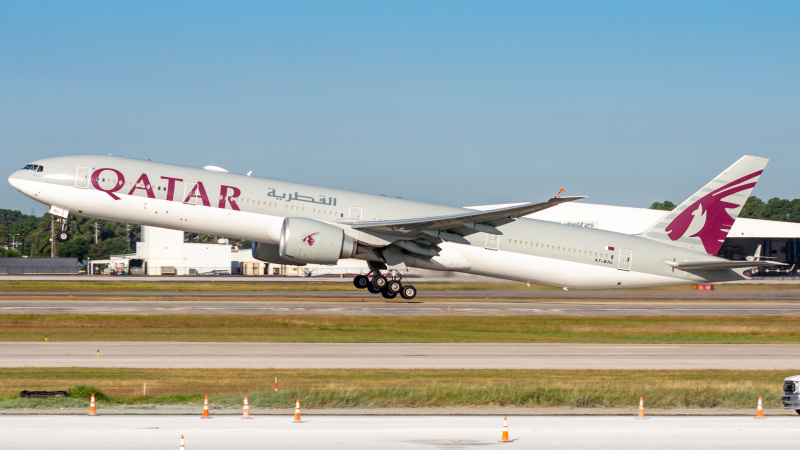 Photo of A7-BAL - Qatar Airways Boeing 777-300ER at IAH on AeroXplorer Aviation Database