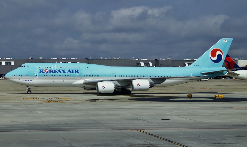 Photo of HL7642 - Korean Air Boeing 747-8i at ATL on AeroXplorer Aviation Database