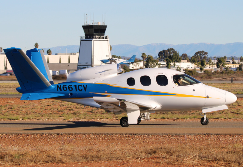Photo of N661CV - Fast Forward Aviation Cirrus SF50 at MYF on AeroXplorer Aviation Database