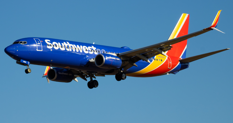 Photo of N8568Z - Southwest Airlines Boeing 737-800 at BWI on AeroXplorer Aviation Database