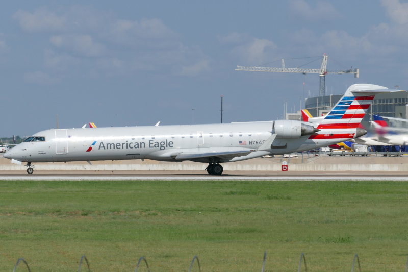 Photo of N764SK - American Eagle Mitsubishi CRJ-700 at AUS on AeroXplorer Aviation Database