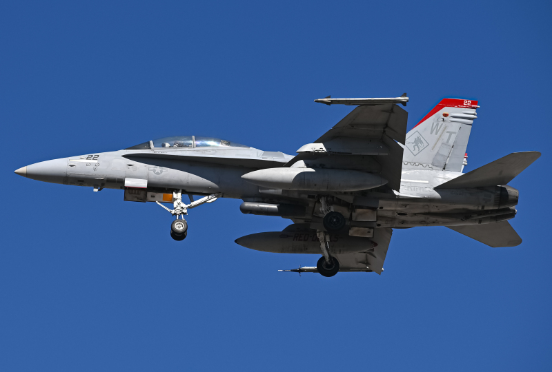 Photo of 164688 - USMC - United States Marine Corp McDonnel Douglas F/A-18 Hornet at SDM on AeroXplorer Aviation Database