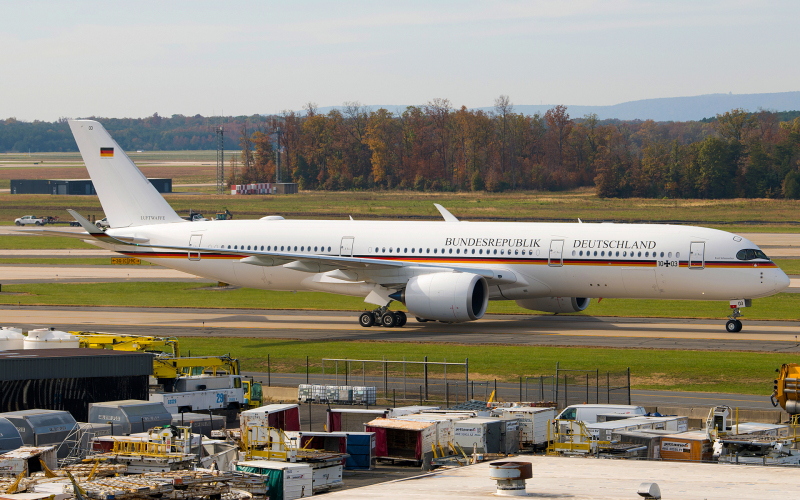 Photo of 10-03 - Luftwaffe Airbus A350-900 at IAD on AeroXplorer Aviation Database