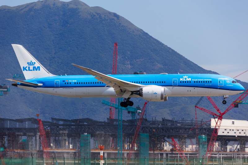 Photo of PH-BHN - KLM Boeing 787-9 at HKG on AeroXplorer Aviation Database