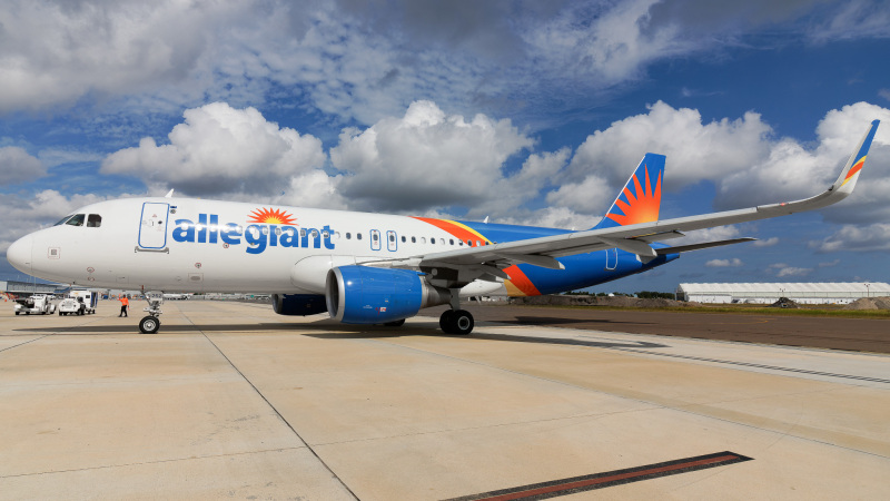 Photo of N252NV - Allegiant Air Airbus A320 at PIE on AeroXplorer Aviation Database