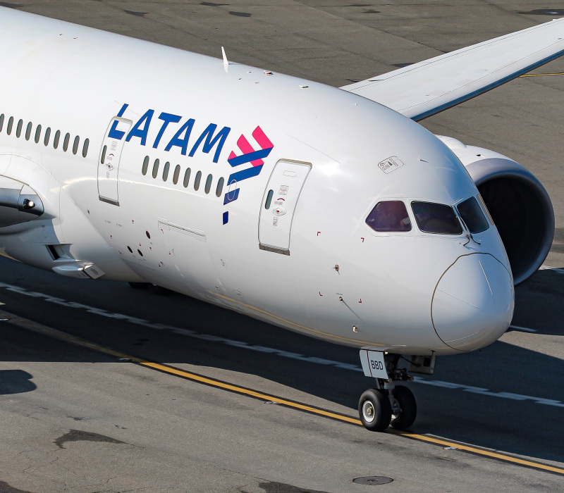 Photo of CC-BBD - LATAM Boeing 787-8 at JFK on AeroXplorer Aviation Database