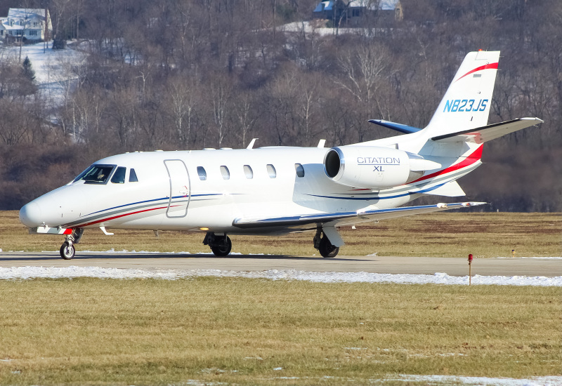 Photo of N823JS - PRIVATE  Cessna Citation 560XL Excel at LUK on AeroXplorer Aviation Database