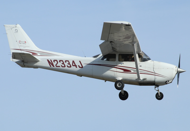 Photo of N2334J - PRIVATE Cessna 172 at THV on AeroXplorer Aviation Database
