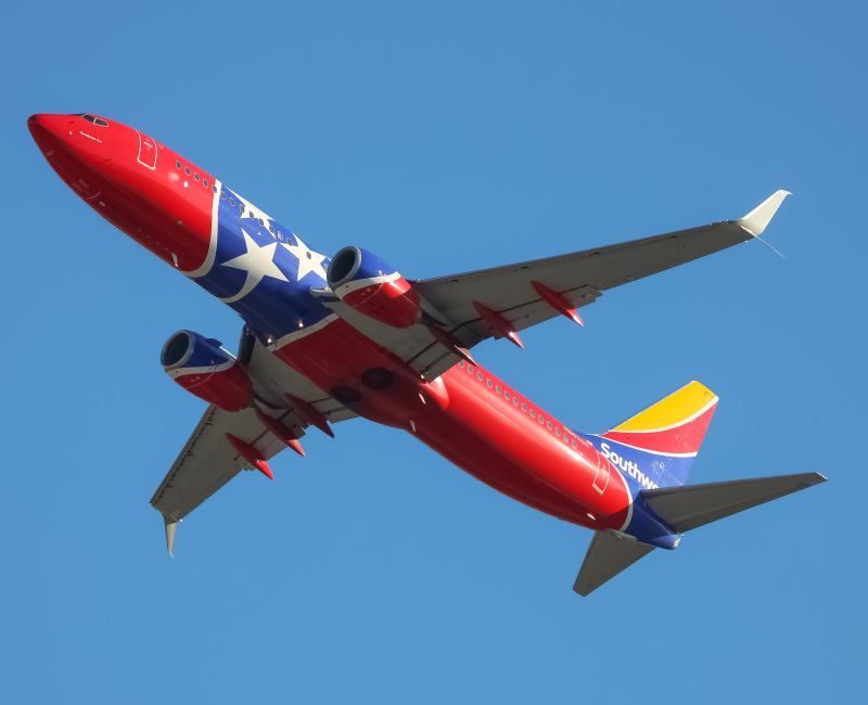 Photo of N8620H - Southwest Airlines Boeing 737-800 at BWI on AeroXplorer Aviation Database