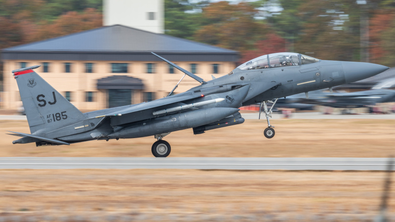 Photo of 87-0185 - USAF - United States Air Force McDonnell Douglas F-15 Eagle at GSB on AeroXplorer Aviation Database