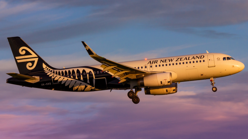 Photo of ZK-OXG - Air New Zealand Airbus A320 at CHC on AeroXplorer Aviation Database