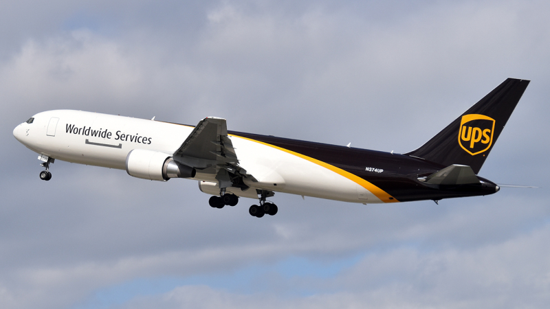 Photo of N374UP - United Parcel Service Boeing 767-300F at SDF on AeroXplorer Aviation Database