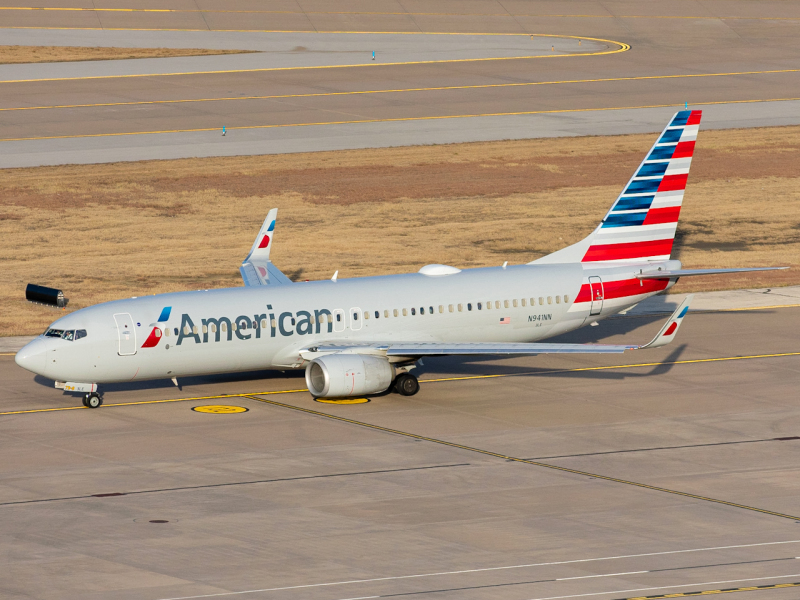Photo of N941NN - American Airlines Boeing 737-800 at DFW on AeroXplorer Aviation Database