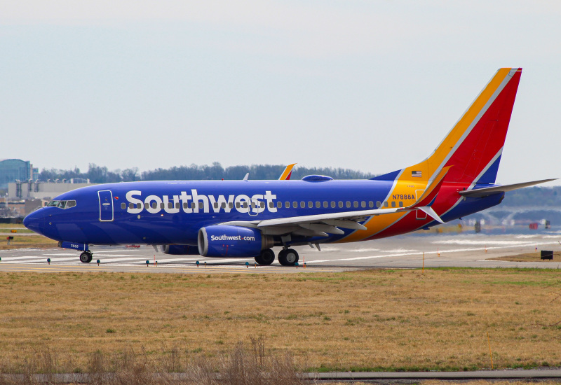Photo of N7888A - Southwest Airlines Boeing 737-700 at DCA on AeroXplorer Aviation Database
