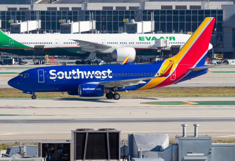 Photo of N7851A - Southwest Airlines Boeing 737-700 at LAX on AeroXplorer Aviation Database
