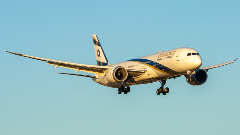 Photo of 4X-EDM - El Al Boeing 787-9 at MIA on AeroXplorer Aviation Database
