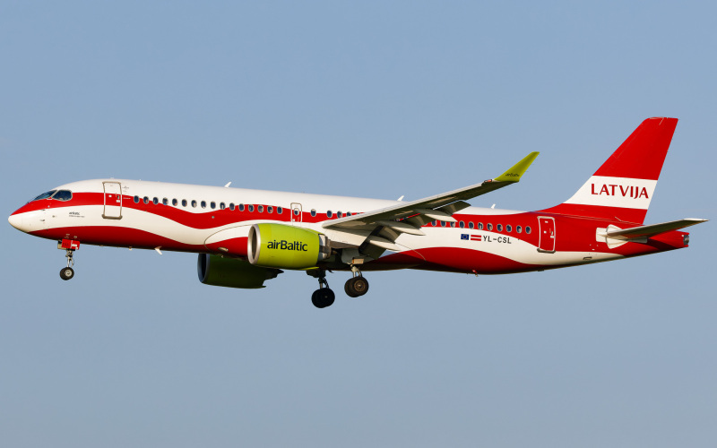 Photo of YL-CSL - airBaltic Airbus A220-300 at ZRH on AeroXplorer Aviation Database