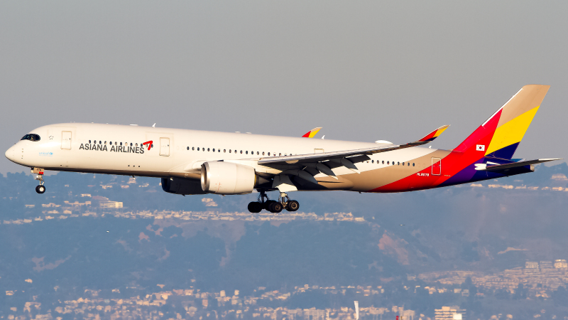 Photo of HL8078 - Asiana Airlines Airbus A350-900 at SFO on AeroXplorer Aviation Database