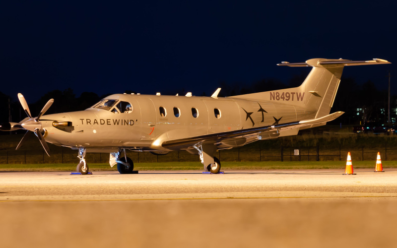 Photo of N849TW - Tradewind Pilatus PC-12 at ACY on AeroXplorer Aviation Database