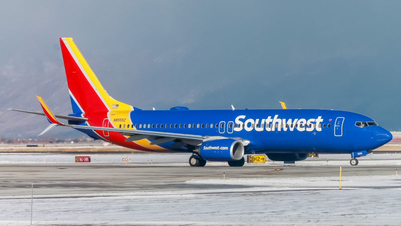 Photo of N8555z - Southwest Airlines Boeing 737-800 at SLC on AeroXplorer Aviation Database