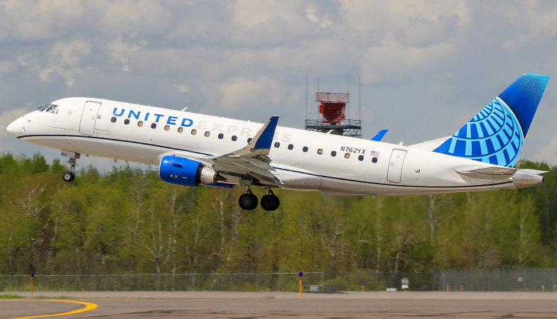 Photo of N762YX - United Express Embraer E170 at DLH on AeroXplorer Aviation Database
