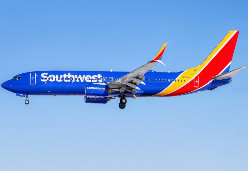 Photo of N8613K - Southwest Airlines Boeing 737-800 at BWI on AeroXplorer Aviation Database
