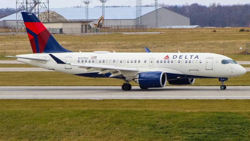Photo of N137DU - Delta Airlines Airbus A220-100 at CVG on AeroXplorer Aviation Database