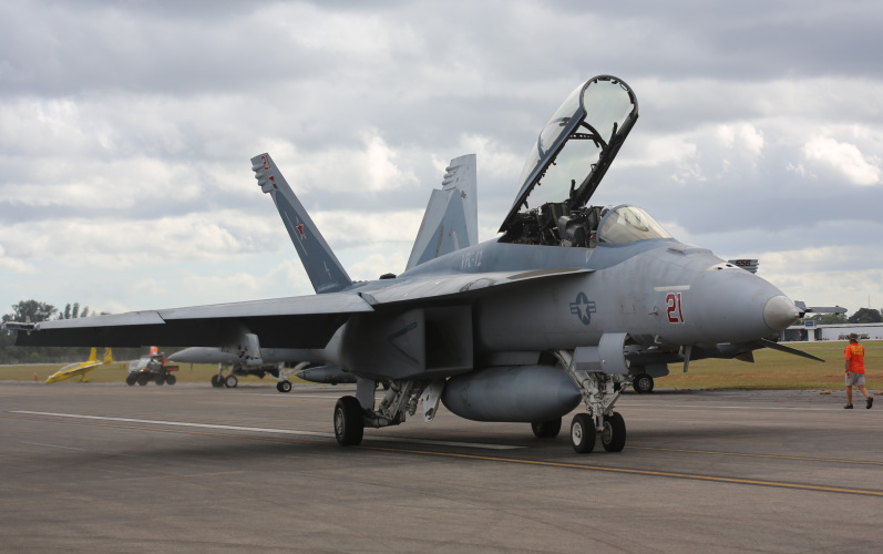 Photo of 165890 - USN - United States Navy Boeing F/A-18E/F Super Hornet at SUA on AeroXplorer Aviation Database