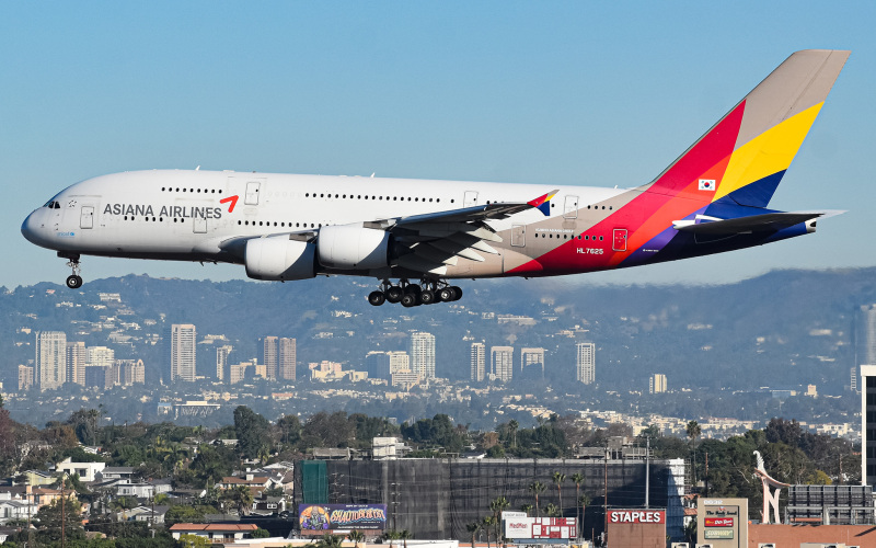 Photo of HL7625 - Asiana Airlines Airbus A380-800 at LAX on AeroXplorer Aviation Database