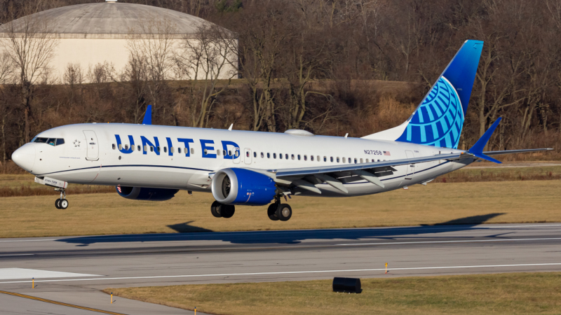 Photo of N27258 - United Airlines Boeing 737 MAX 8 at CMH on AeroXplorer Aviation Database