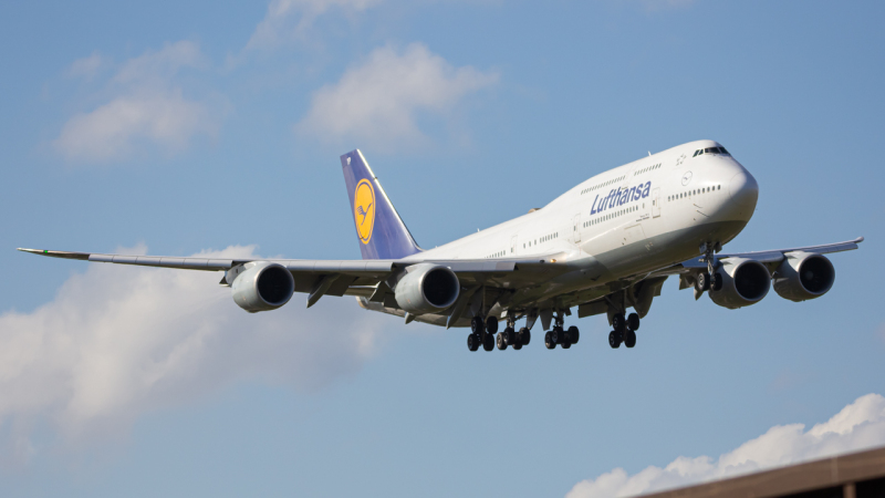 Photo of D-ABYP - Lufthansa Boeing 747-8i at MIA on AeroXplorer Aviation Database