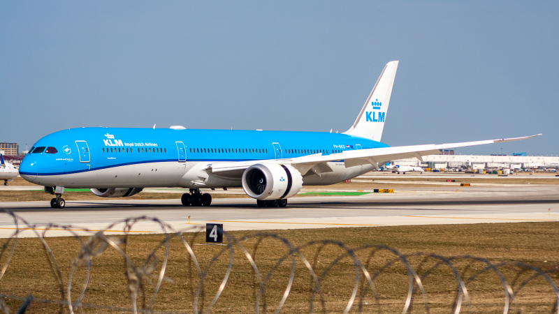 Photo of PH-BKD - KLM Boeing 787-10 at ORD on AeroXplorer Aviation Database